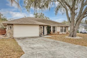 1548 BOWMANS TRAIL, LAKELAND, FL 33809 - MLS#MFRO6387130