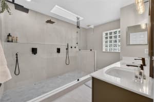 257 OAK CHASE PLACE, DAVENPORT, FL 33896 - MLS#MFRO6387177