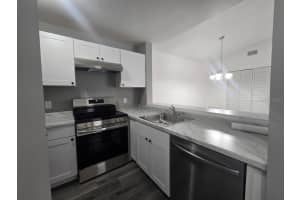 5232 VIA HACIENDA CIRCLE, ORLANDO, FL 32839 - MLS#MFRO6387231