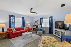 925 SMITH STREET, ORLANDO, FL 32804 - MLS#MFRO6387233