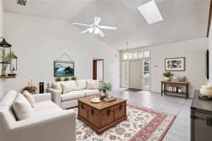 1041 DEES DRIVE, OVIEDO, FL 32765 - MLS#MFRO6387276