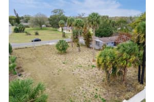 1111 DUNBAR AVENUE, SANFORD, FL 32771 - MLS#MFRO6387279