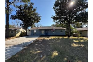 32730 Blossom Ln, LEESBURG