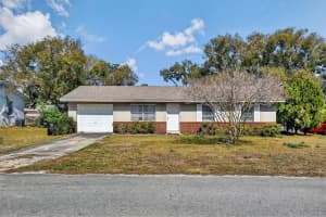 365 LANSDOWNE AVENUE, ORANGE CITY, FL 32763 - MLS#MFRO6387367