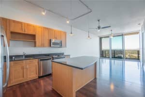 150 ROBINSON STREET, ORLANDO, FL 32801 - MLS#MFRO6387400