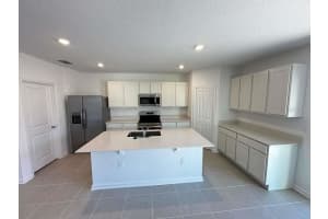 5431 MEADOW WALK DRIVE, DAVENPORT, FL 33837 - MLS#MFRO6387451