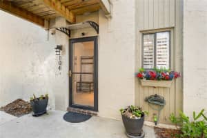 104 FAIRWAY DRIVE, LONGWOOD, FL 32779 - MLS#MFRO6387603