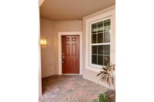 8350 BELLA TIERRA COURT, DAVENPORT, FL 33896 - MLS#MFRO6387679