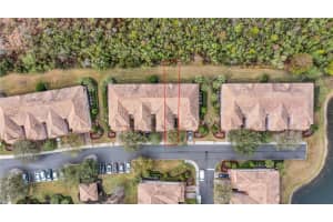 1270 GRADY LN, DAVENPORT, FL 33896 - MLS#MFRO6387764