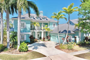 615 ISLEBAY DRIVE, APOLLO BEACH, FL 33572 - MLS#MFRO6387788