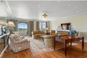 1110 IVANHOE BOULEVARD, ORLANDO, FL 32804 - MLS#MFRO6387833