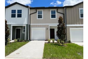 545 Madison Dr, DAVENPORT