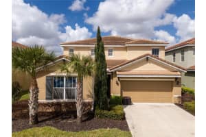 7560 Oakmoss Loop, DAVENPORT