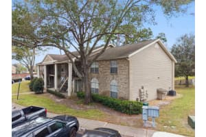 112 Reserve Cir #212, OVIEDO