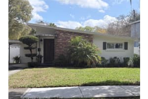 836 MAYFAIR CIRCLE, ORLANDO, FL 32803 - MLS#MFRO6387955