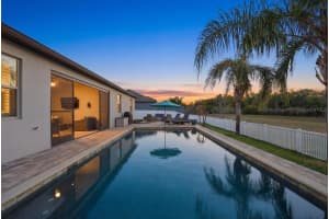 688 FOSTERS GROVE LOOP, OVIEDO, FL 32765 - MLS#MFRO6387967