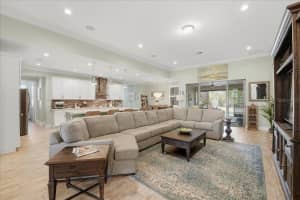 688 FOSTERS GROVE LOOP, OVIEDO, FL 32765 - MLS#MFRO6387967