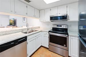 4574 RINGWOOD MEADOW #4, SARASOTA, FL 34235 - MLS#MFRO6388000