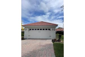 319 NIBLICK CIRCLE, WINTER HAVEN, FL 33881 - MLS#MFRO6388012