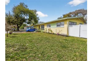 621 18TH STREET, ORLANDO, FL 32805 - MLS#MFRO6388035