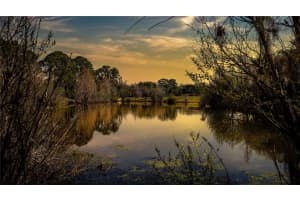 807 New Providence Davenport, FL 33897 - Off Market