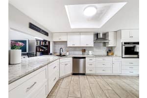 139 CAROLWOOD BOULEVARD, FERN PARK, FL 32730 - MLS#MFRO6388082