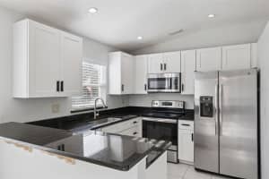 3861 BENTFORD COURT, ORLANDO, FL 32817 - MLS#MFRO6388156