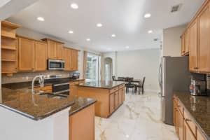 7408 WINDING LAKE CIRCLE, OVIEDO, FL 32765 - MLS#MFRO6388206