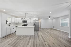 6602 HENRICH DRIVE, ORLANDO, FL 32818 - MLS#MFRO6388305