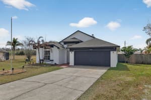 19500 GLEN ELM WAY, ORLANDO, FL 32833 - MLS#MFRO6388357