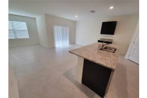 1332 SUGARWOOD STREET, DAVENPORT, FL 33837 - MLS#MFRO6388457