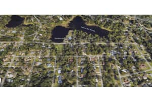 122 HOMESTEAD AVENUE, DEBARY, FL 32713 - MLS#MFRO6388541
