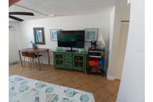 313 ATLANTIC AVENUE, DAYTONA BEACH, FL 32118 - MLS#MFRO6388633