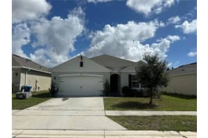 1292 Sugarwood St, DAVENPORT