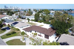 2502 TROPICAL SHORES DRIVE, ST PETERSBURG, FL 33705 - MLS#MFRO6388704