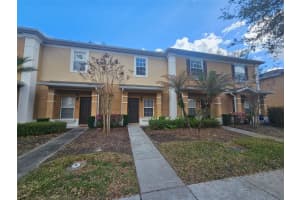 136 Weymouth Dr, DAVENPORT