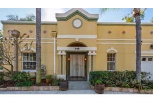 548 HYER AVENUE, ORLANDO, FL 32801 - MLS#MFRO6388743