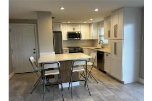 8802 BAY POINTE DRIVE, TAMPA, FL 33615 - MLS#MFRO6388747