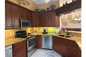 1308 LAKE WILLISARA CIRCLE, ORLANDO, FL 32806 - MLS#MFRO6388814