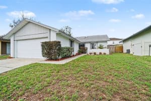 596 LAKE DOE BLVD, APOPKA, FL 32703 - MLS#MFRO6388834
