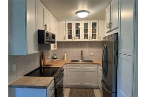 3800 SAXON DRIVE, NEW SMYRNA BEACH, FL 32169 - MLS#MFRO6388855