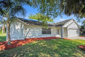 3334 LAKE VIEW CIRCLE, MELBOURNE, FL 32934 - MLS#MFRO6388874