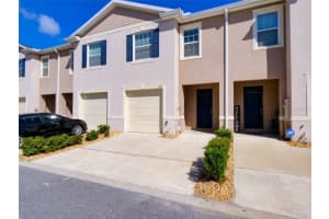 1289 Yellow Finch Dr, DAVENPORT