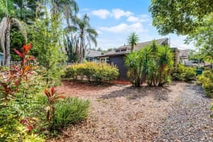 110 BROWN AVENUE, ORLANDO, FL 32801 - MLS#MFRO6388981