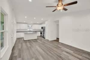 40091 OAKRIDGE DRIVE, LADY LAKE, FL 32159 - MLS#MFRO6389036