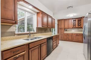 1541 ORTEGA AVENUE, DELTONA, FL 32738 - MLS#MFRO6389099