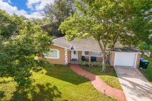 814 MALONE DRIVE, ORLANDO, FL 32810 - MLS#MFRO6389123