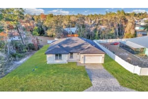 495 MARION OAKS MANOR, OCALA, FL 34473 - MLS#MFRO6389127