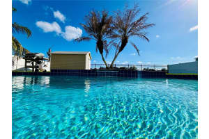 307 VELVETEEN PLACE, CHULUOTA, FL 32766 - MLS#MFRO6389128