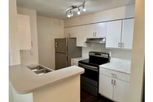 2521 GRASSY POINT DRIVE, LAKE MARY, FL 32746 - MLS#MFRO6389138